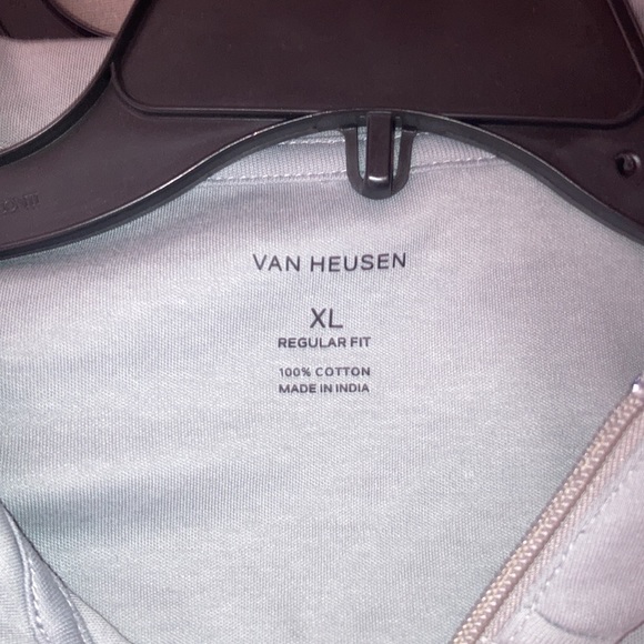NWT Van Heusen lightweight quarter zip - Picture 2 of 3
